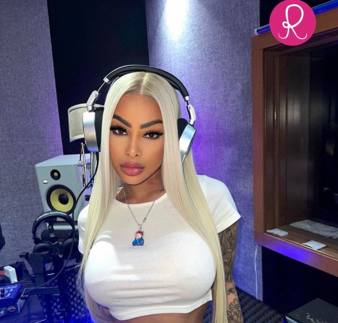 Yailin La Más Viral Wig