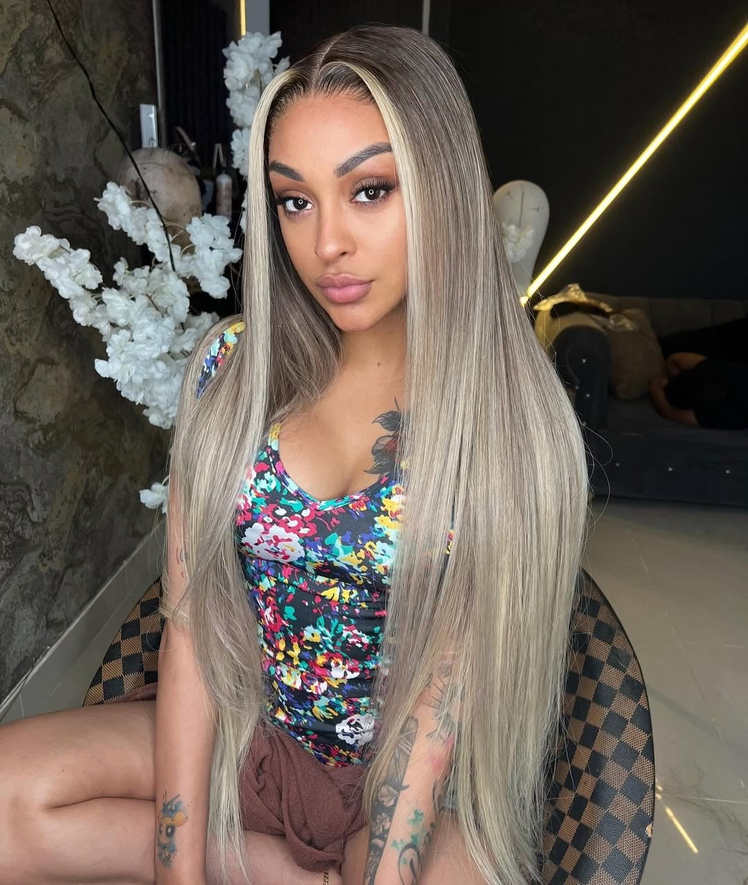 Peluca rubia natural con efecto balayage de primera calidad